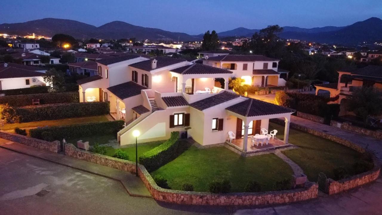 Appartamenti Corallo San Teodoro  Exterior photo